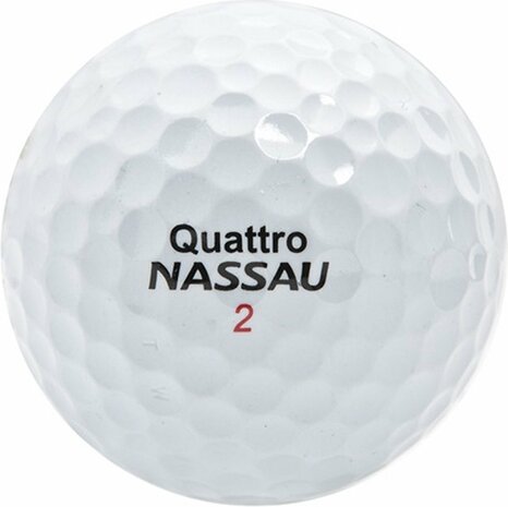 Nassau Quattro bedrukte golfbal