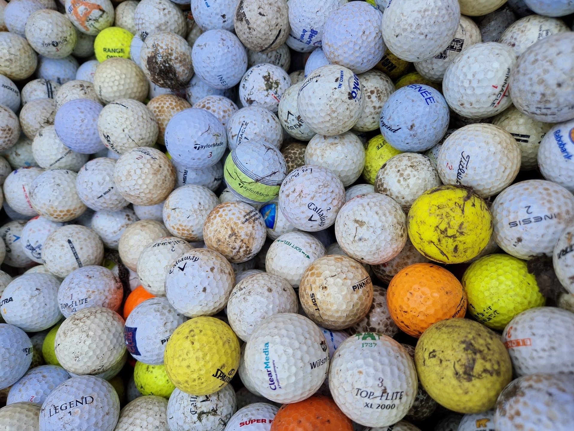Vieze lakeballs